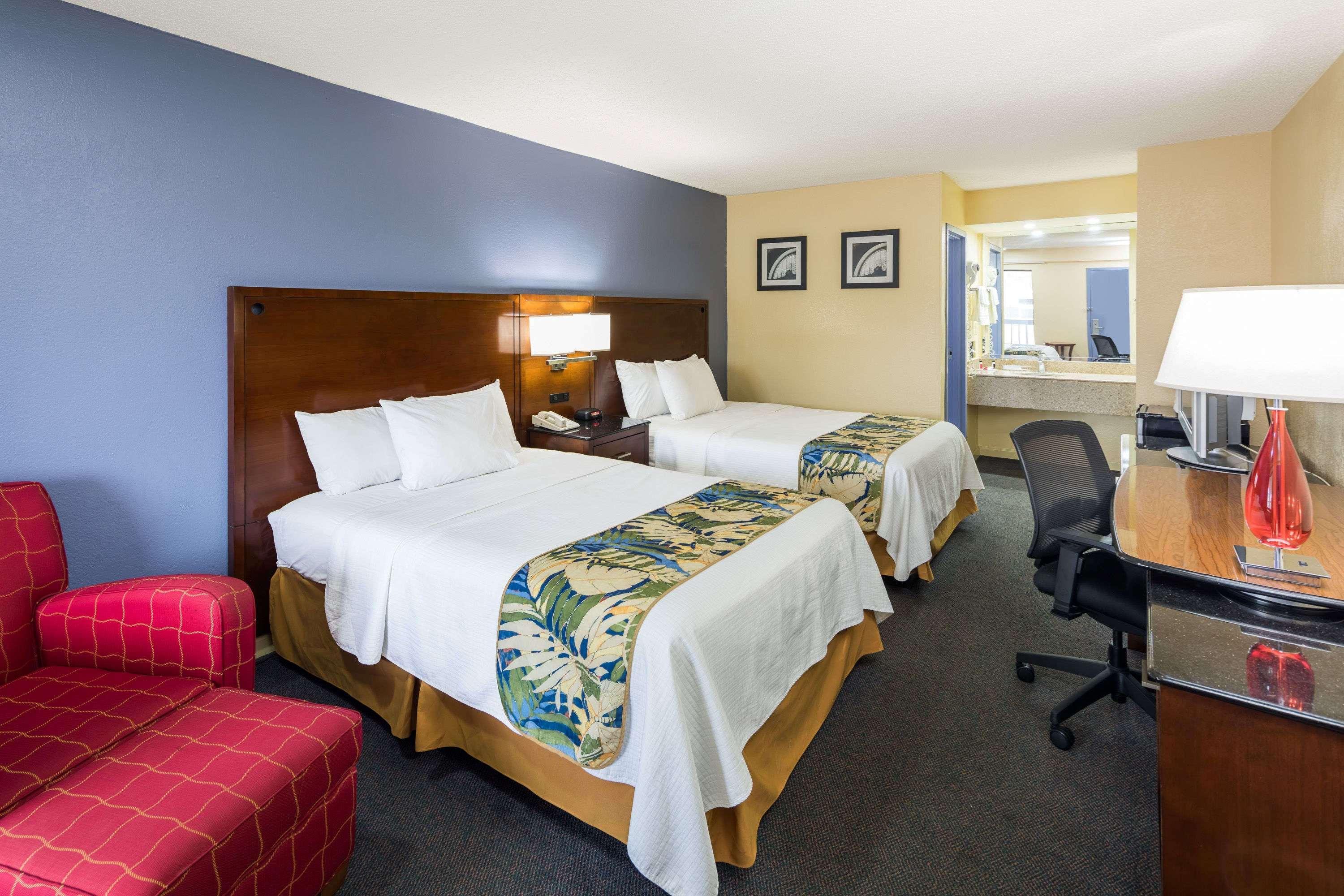 Days Inn By Wyndham Walterboro Exterior photo