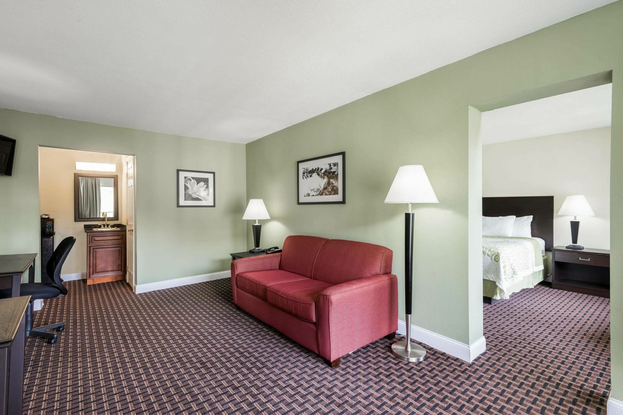 Days Inn By Wyndham Walterboro Exterior photo